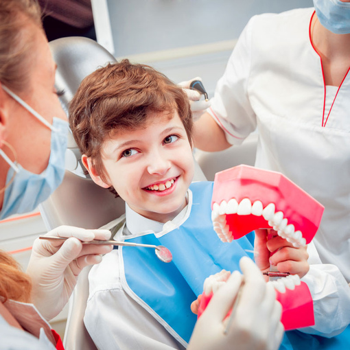 Как проходит профилактический <br>осмотр у детского стоматолога